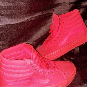 HOT PINK High top Vans